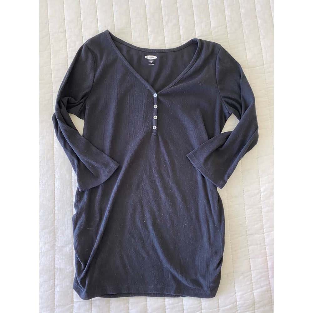 Maternity Ribbed V-Neck Top